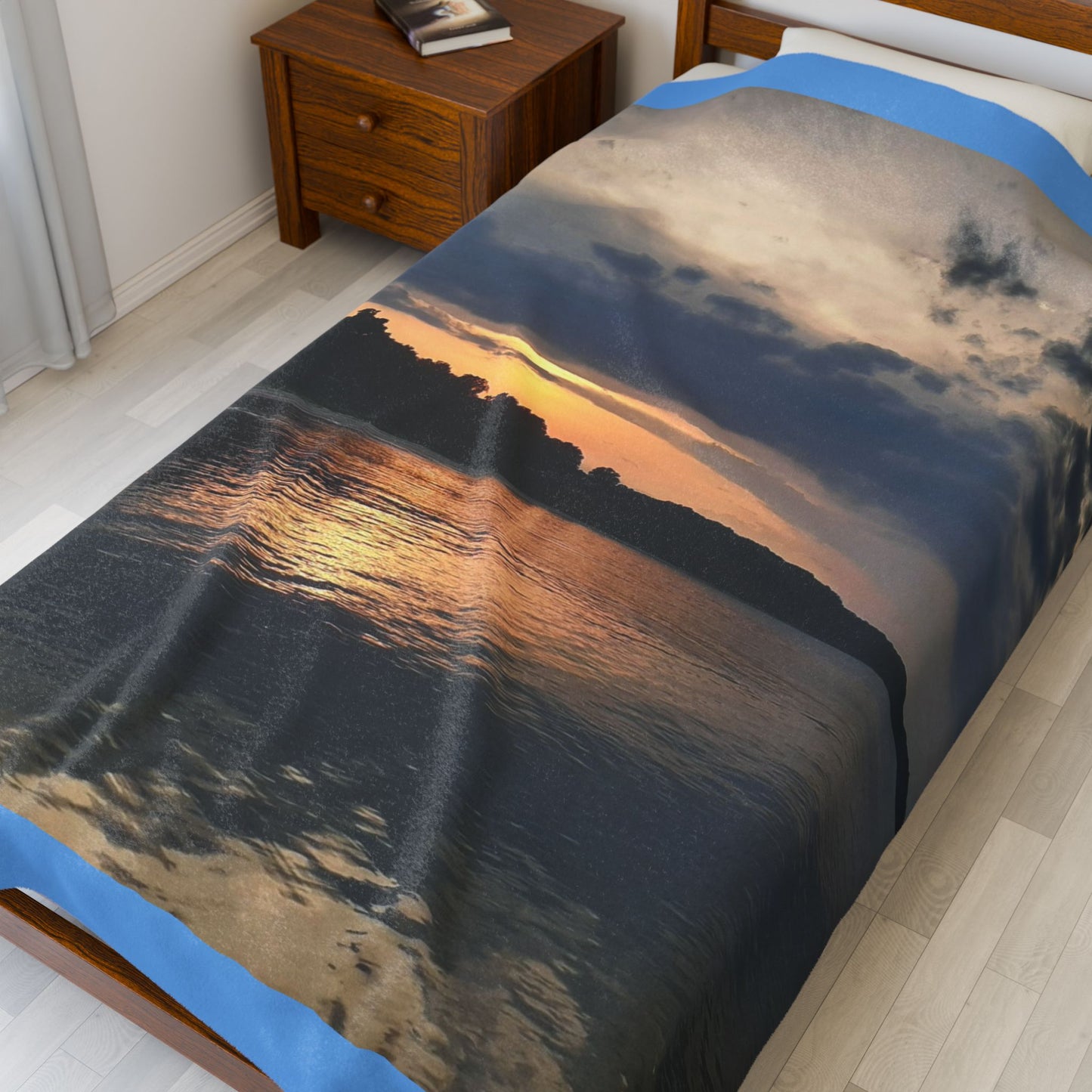 Velveteen Plush Blanket